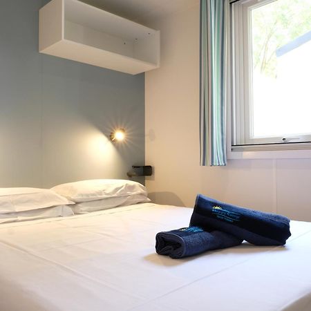 Happy Camp Mobile Homes In Camping Senia Cala Canyelles Lloret de Mar Dış mekan fotoğraf